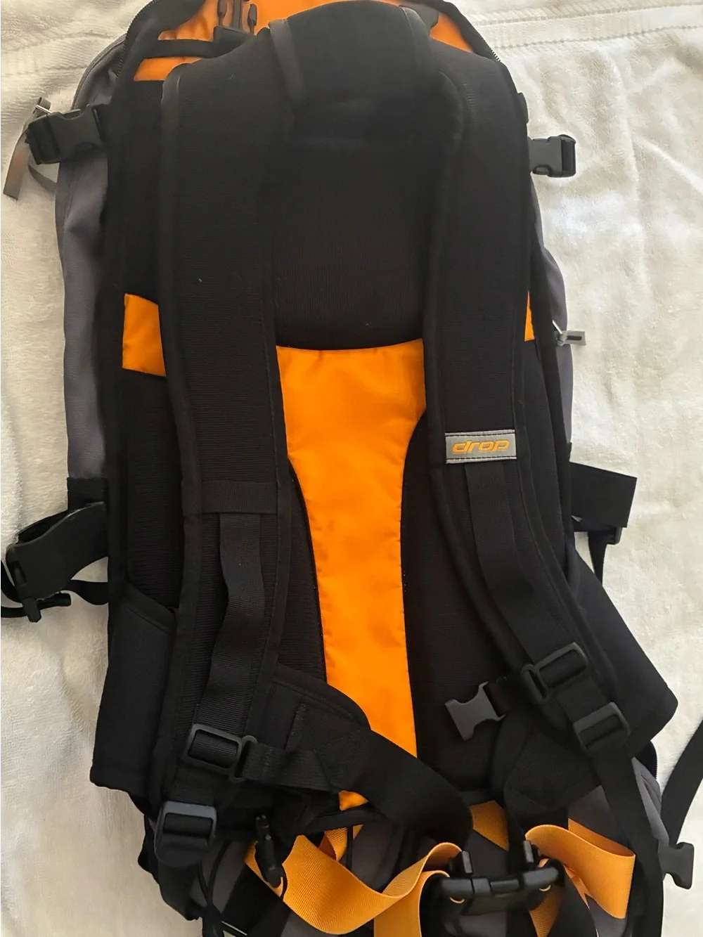 DROP Glide Yellow, Black and Grey Hiking Backpack, GLIDEACCSYS Pockets